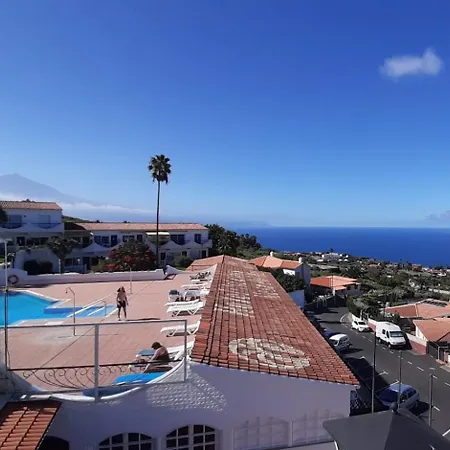 Bluewaves Terrace Apartment